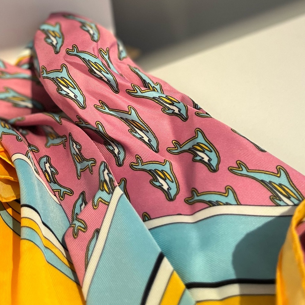 NWT ZARA Dolphin Scarf